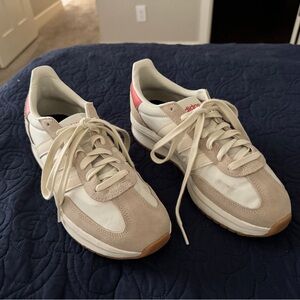 Adidas Run 70s 2.0 Sneakers - cream and pink